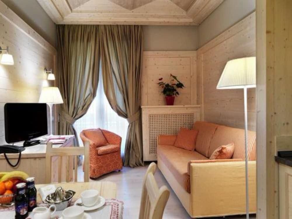 Radisson Residences Savoia Palace Cortina d’Ampezzo Exterior foto