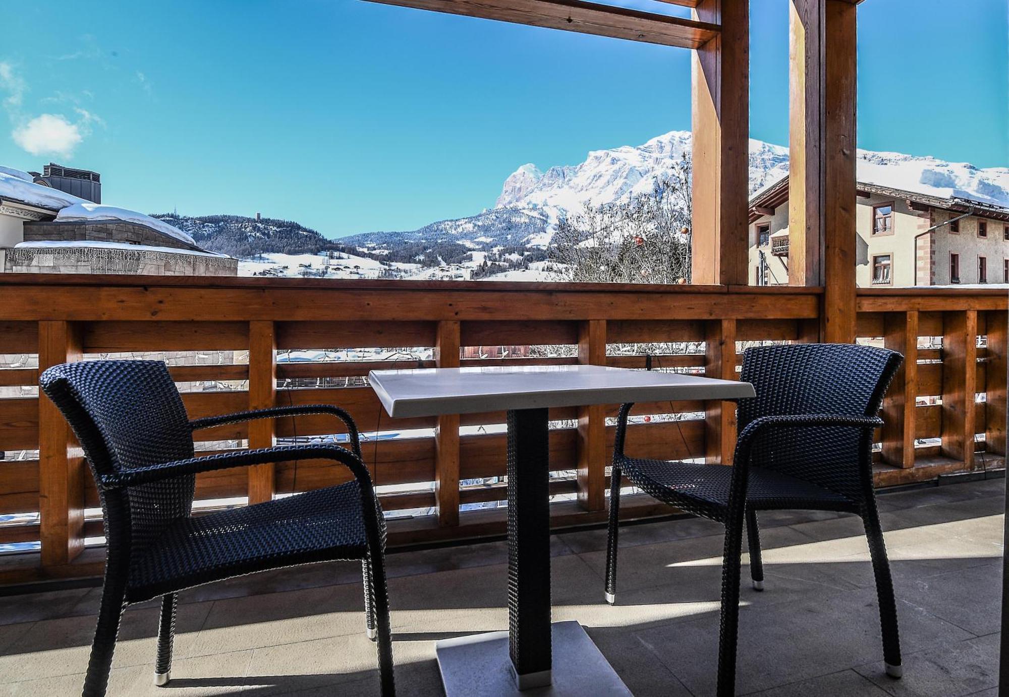 Radisson Residences Savoia Palace Cortina d’Ampezzo Exterior foto